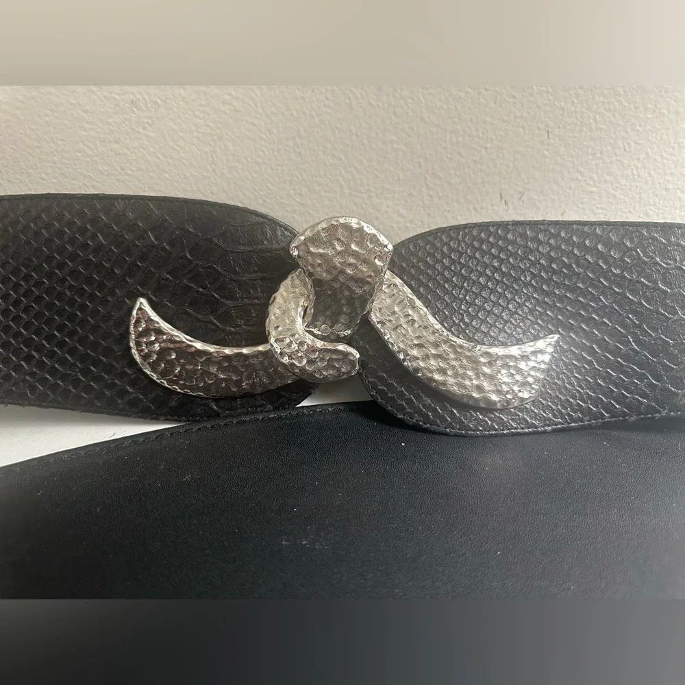 Raina Black Leather Belt Wide Hammered Silvertone